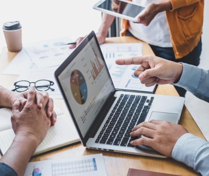 Рекрутеры, использующие платформу UKI для эффективного найма